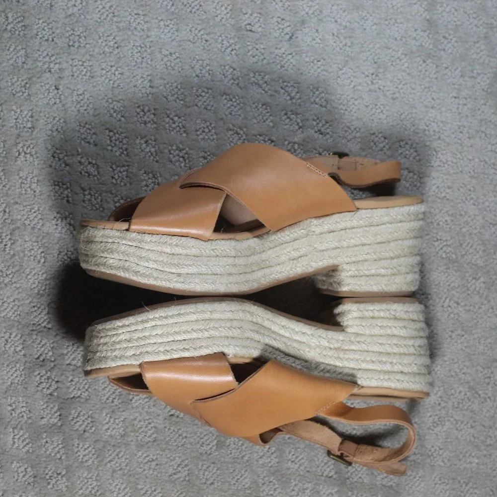 NWOT Soludos Size 10 Tan Criss Cross Leather Espadrilles Platform Shoes